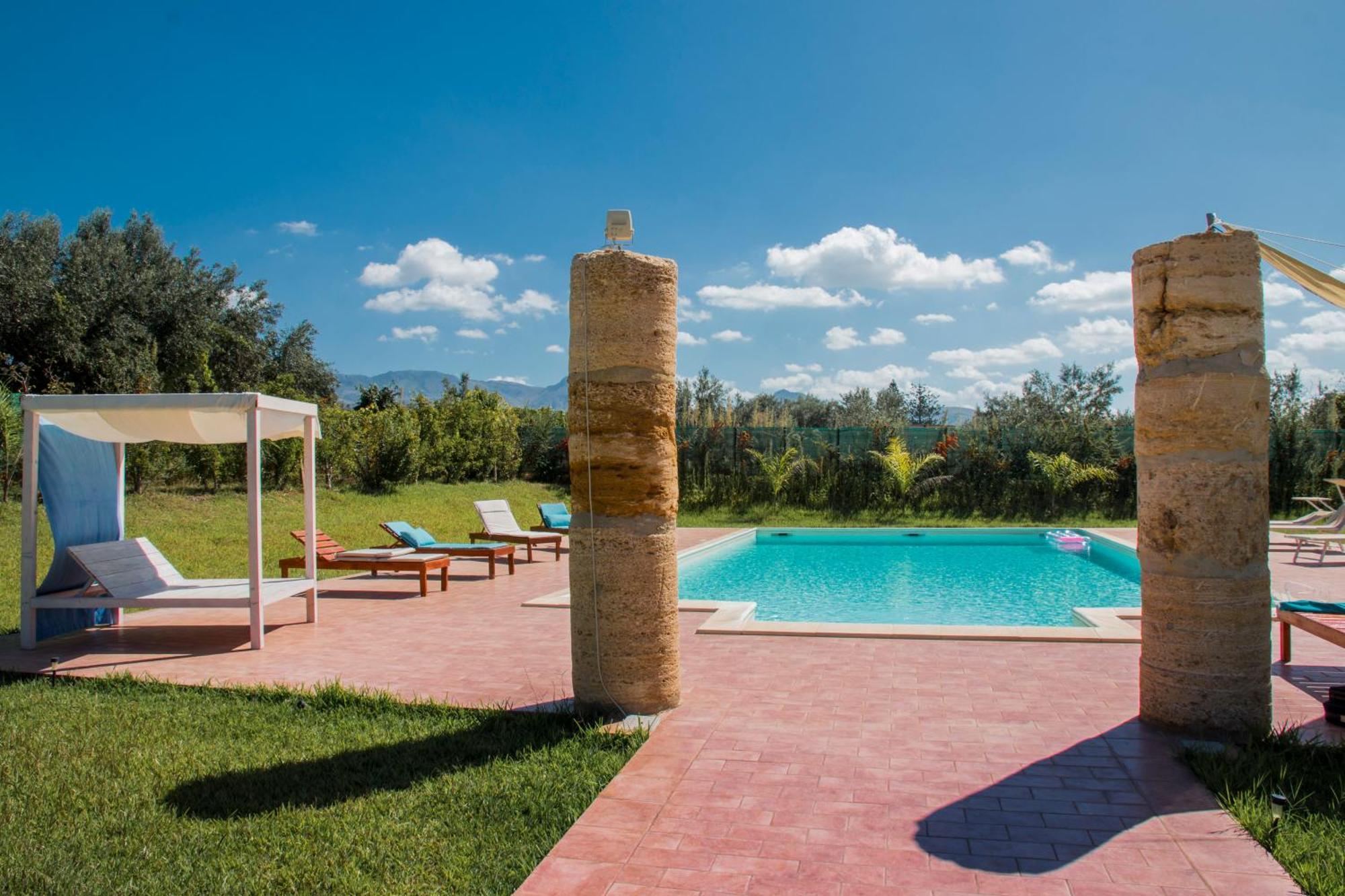 Villa Con Piscina Casale Di Gio Nel Golfo Di Castellammare 파르티니코 외부 사진