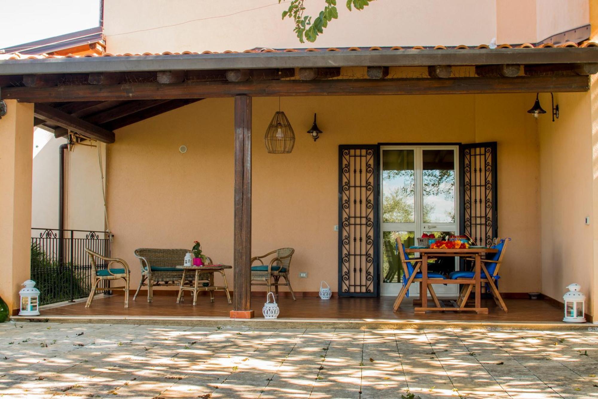 Villa Con Piscina Casale Di Gio Nel Golfo Di Castellammare 파르티니코 외부 사진