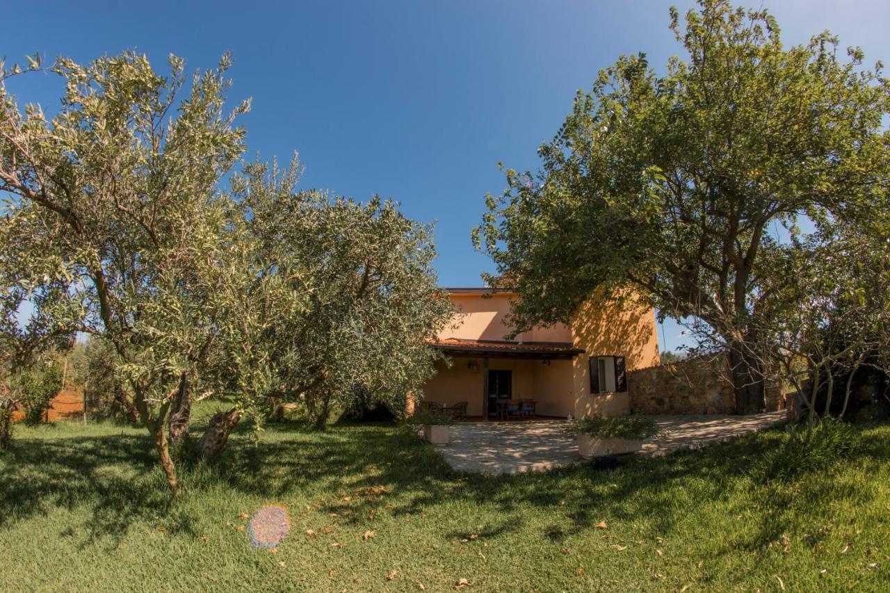 Villa Con Piscina Casale Di Gio Nel Golfo Di Castellammare 파르티니코 외부 사진